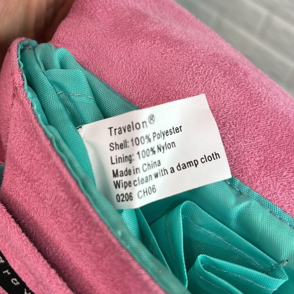 TRAVELON MESSENGER TRAVEL FAUX PINK SUEDE NYLON BAG - Picture 16 of 16